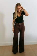 Afbeelding in Gallery-weergave laden, Luna Aubergine Trousers