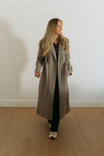 Afbeelding in Gallery-weergave laden, Viola grey-brown long coat