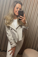 Afbeelding in Gallery-weergave laden, Ivory trench set