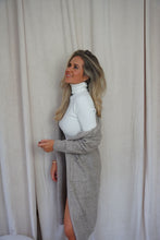 Afbeelding in Gallery-weergave laden, Taupe cardigan
