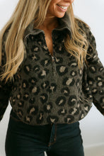 Afbeelding in Gallery-weergave laden, Lani Leopard zip-up sweater
