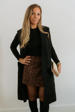 Afbeelding in Gallery-weergave laden, Jenthe Sleeveless Black Coat
