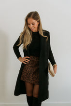Afbeelding in Gallery-weergave laden, Jenthe Sleeveless Black Coat
