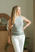 Afbeelding in Gallery-weergave laden, Gray top
