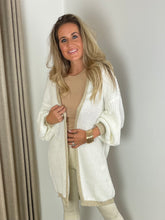 Afbeelding in Gallery-weergave laden, White with gold cardigan
